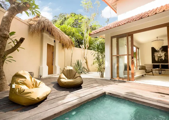Stylish 2bdr Poolvilla Centre *